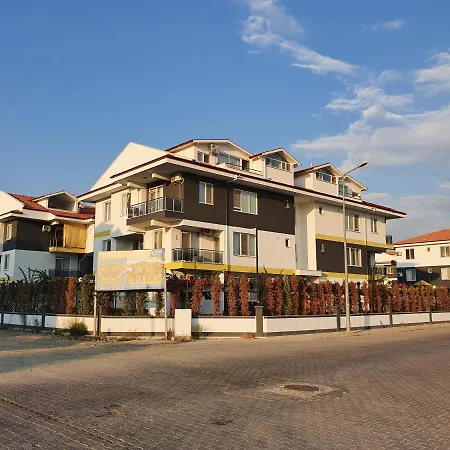 Kiara 6km To Airport,5 Minutes To The Center By Walk * דלמן