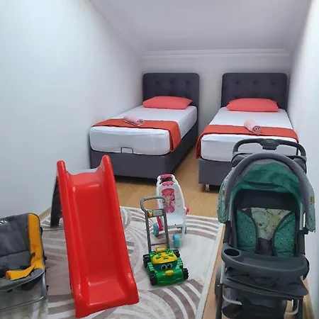 Kiara 6km To Airport,5 Minutes To The Center By Walk דלמן